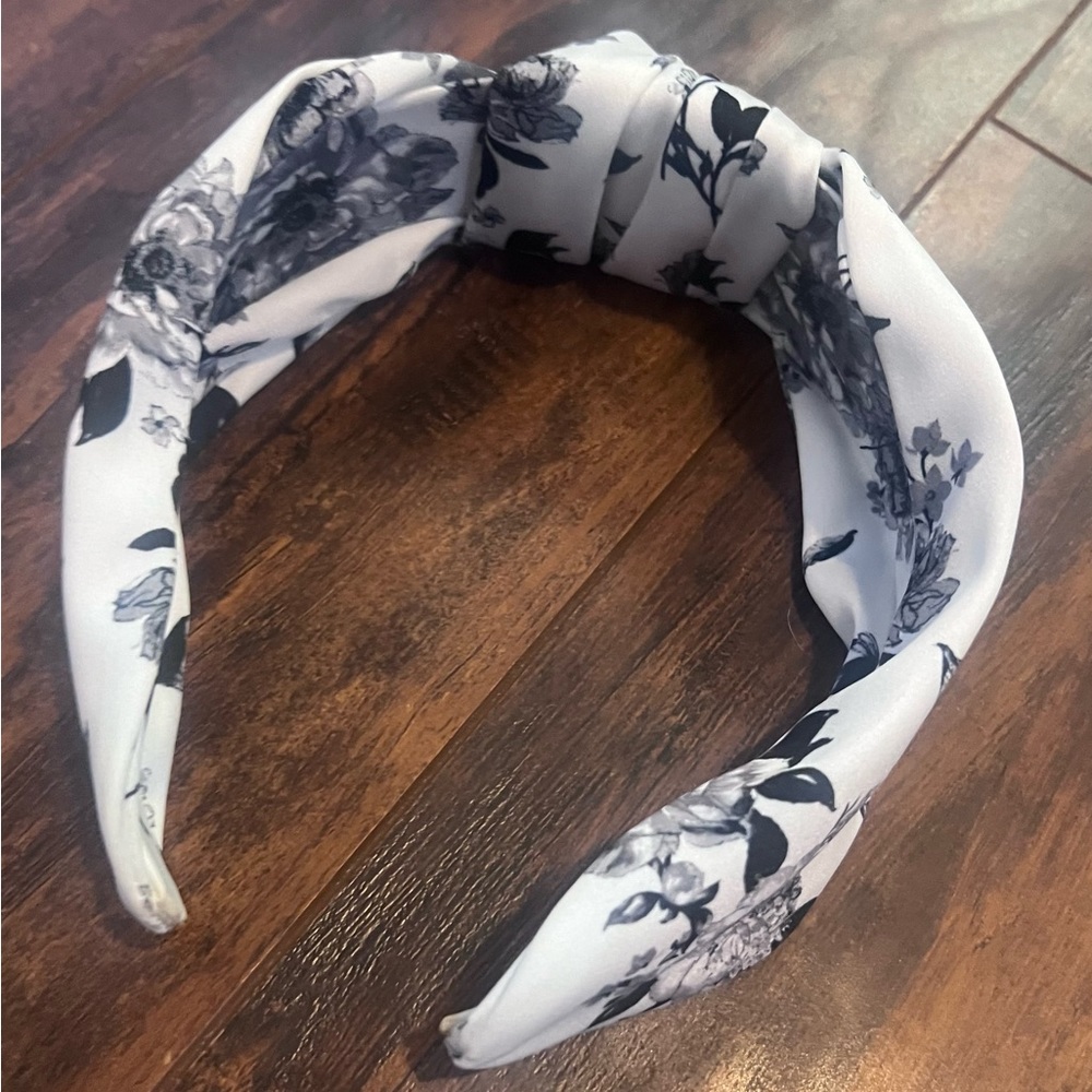 Anthropologie Head Band